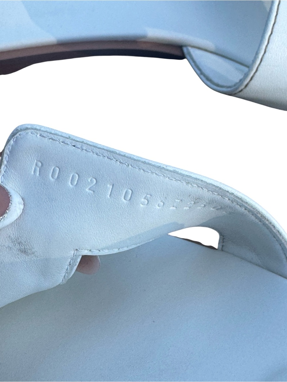 Hermès Oran White Sandals Sz 39 - Picture 3 of 6